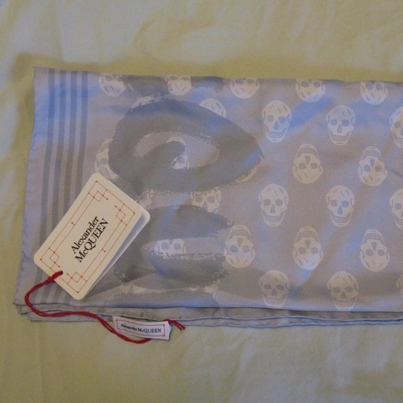 Alexander McQueen Graffiti Logo Skull Print Silk Biker Scarf Sky Blue NWT - Picture 4 of 5